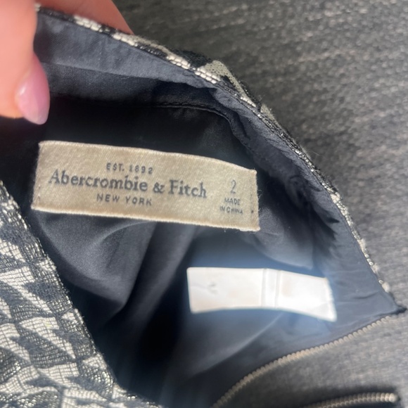 Abercrombie and fitch - a-line skirt - Picture 2 of 3